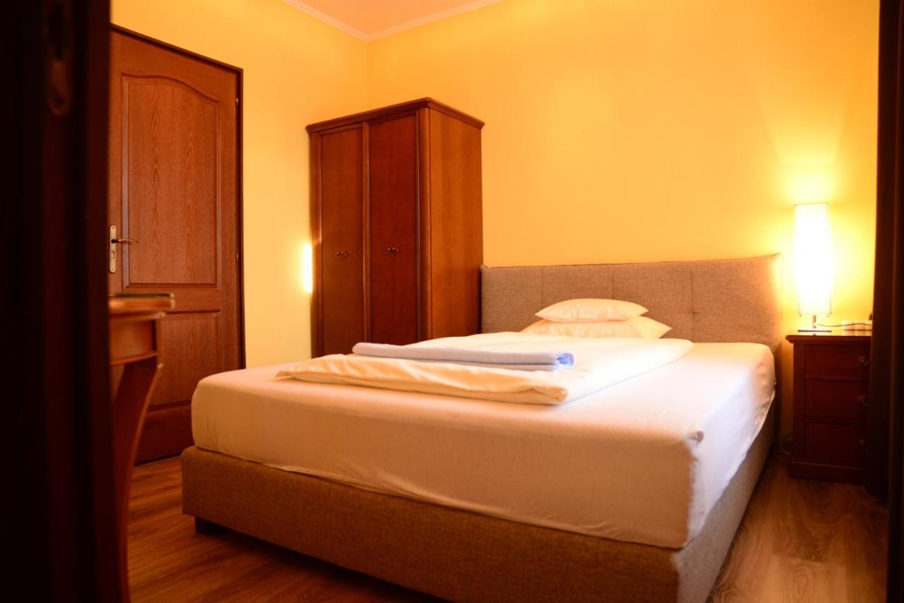 Bed and Breakfast Szilvia Panzio Дьомаэндрёд Экстерьер фото
