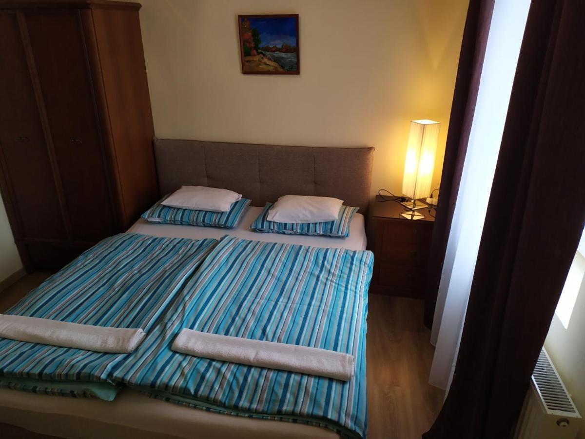 Bed and Breakfast Szilvia Panzio Дьомаэндрёд Экстерьер фото